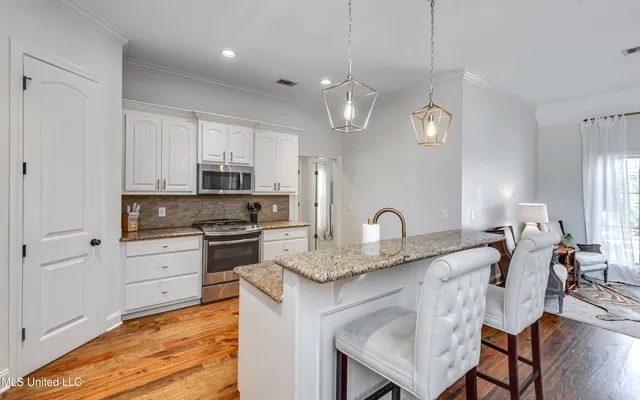 $360,000 | 112 Buckhead Drive, Madison, MS 39110