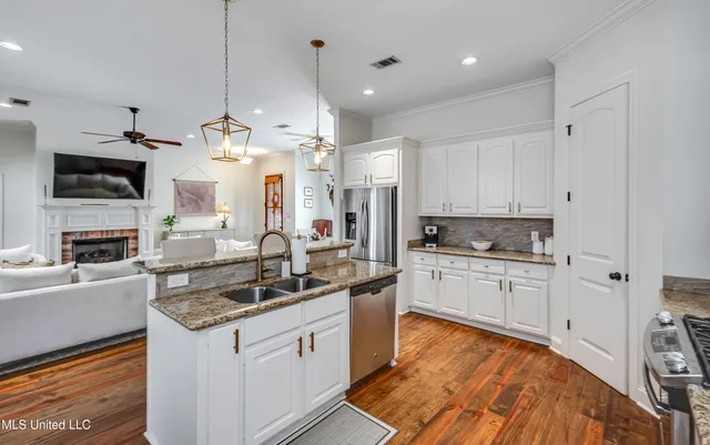 $360,000 | 112 Buckhead Drive, Madison, MS 39110