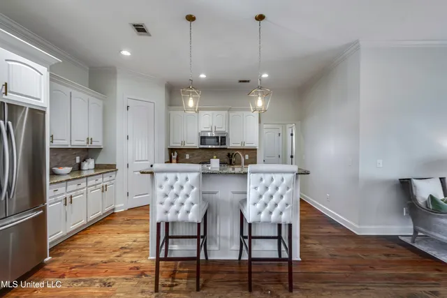 $360,000 | 112 Buckhead Drive, Madison, MS 39110