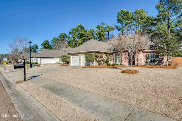 $360,000 | 112 Buckhead Drive, Madison, MS 39110