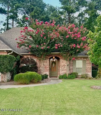 $360,000 | 112 Buckhead Drive, Madison, MS 39110