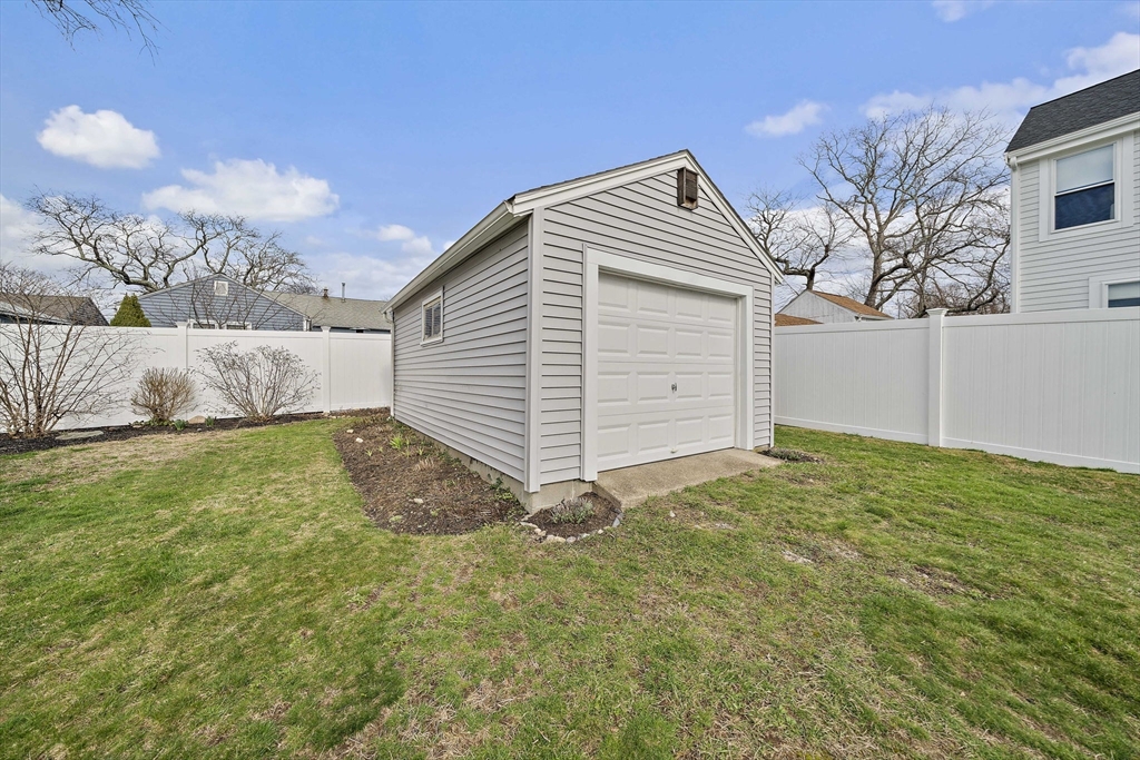 68 Leland Road Marshfield, MA 02050 - Photo 14 of 25