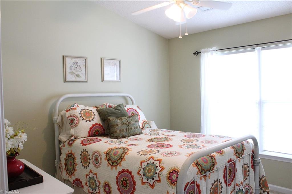 2794 WaterStone Loop High Point, NC 27265 - Photo 9 of 12
