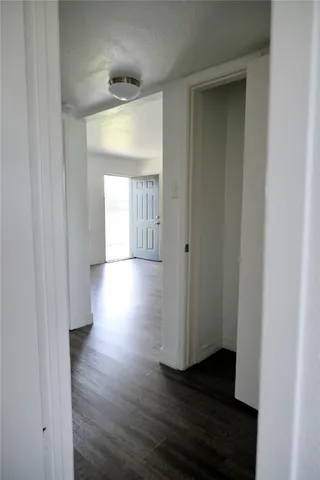 $1,000 | 5602 Market Street, Unit 11, Houston, TX 77020