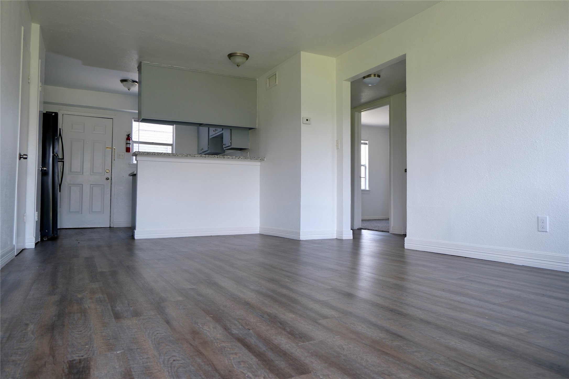 5602 Market Street, Unit 11 Houston, TX 77020 - Photo 28 of 29 Images are for illustrative purposes only and may represent a similar unit. Actual finishes, layout, and features may vary