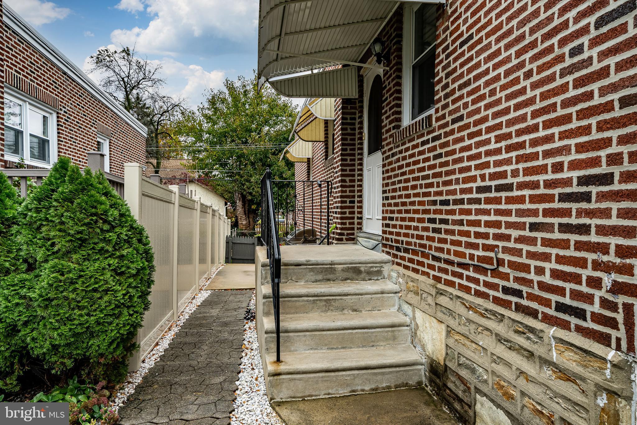 2318 Emerson Street Philadelphia, PA 19152 - Photo 30 of 36