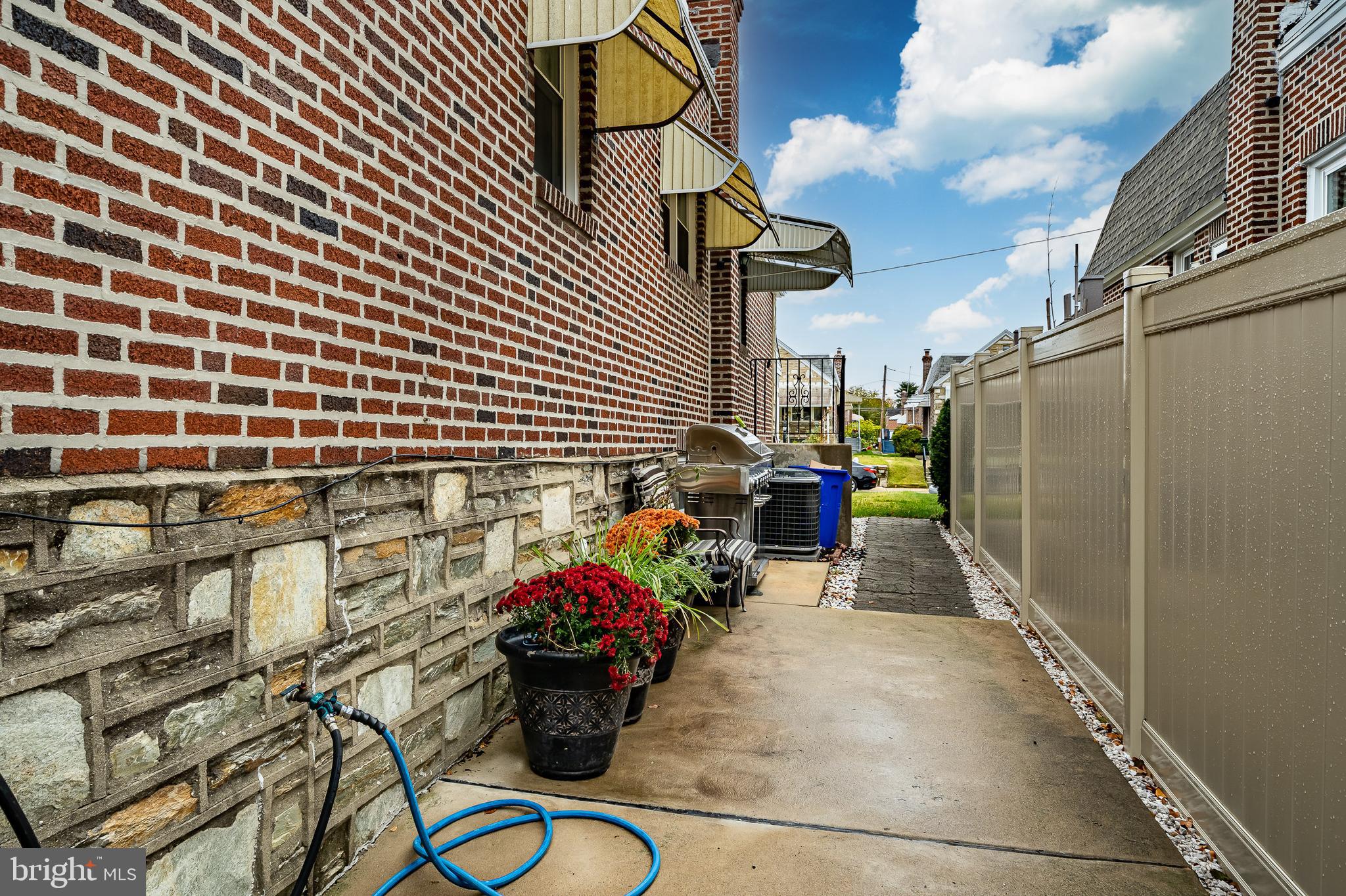 2318 Emerson Street Philadelphia, PA 19152 - Photo 33 of 36