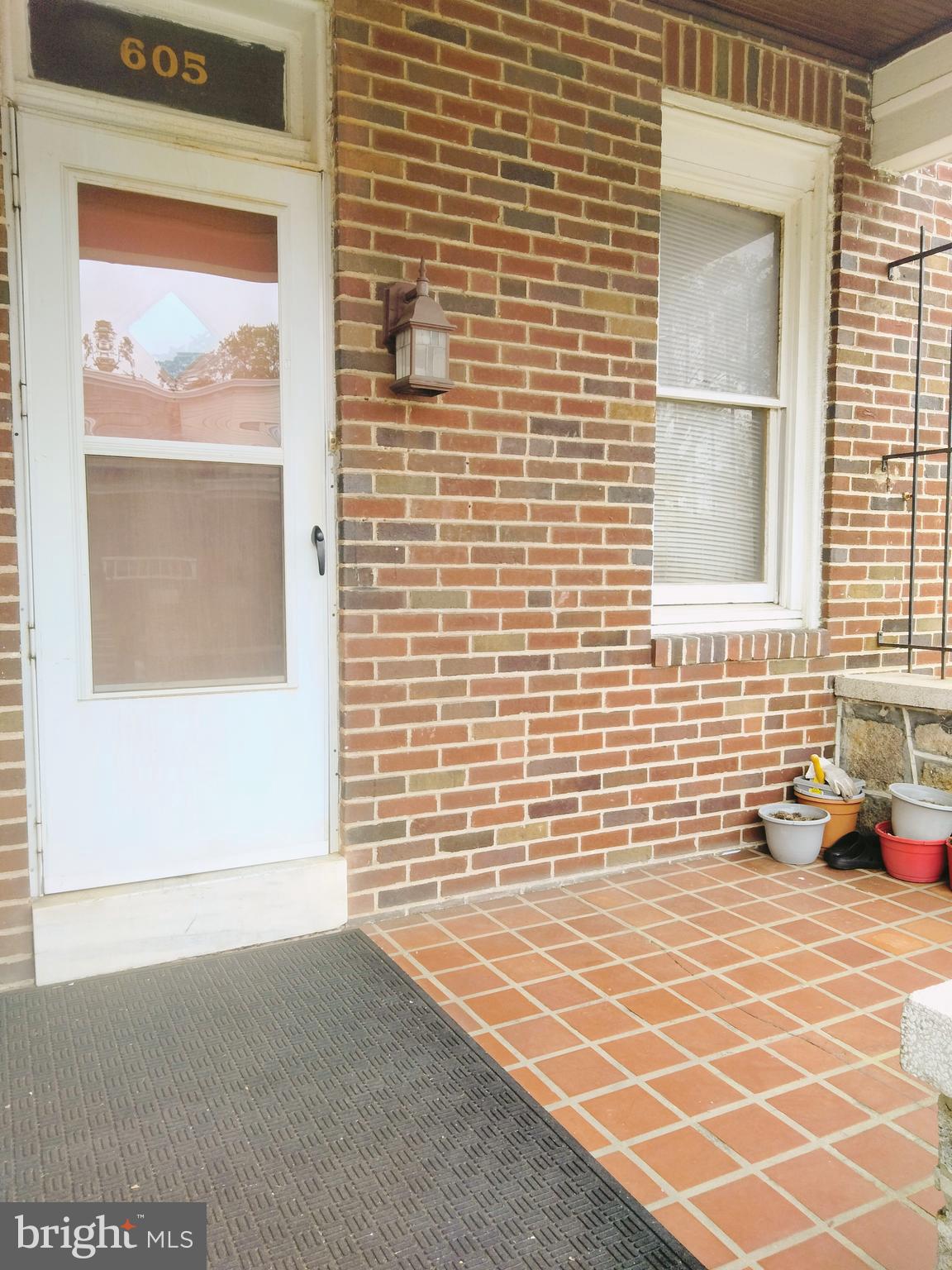605 Lyndhurst Street Baltimore, MD 21229 - Photo 7 of 29