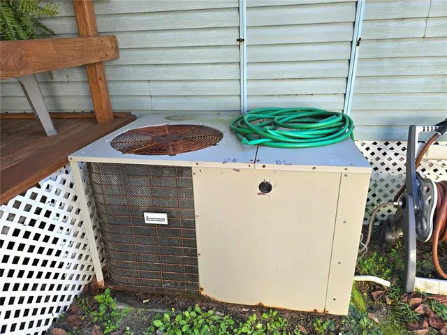 $140,000 | 920 County Road 452A, Lake Panasoffkee, FL 33538