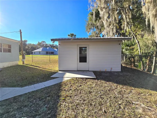 $140,000 | 920 County Road 452A, Lake Panasoffkee, FL 33538