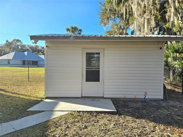 $140,000 | 920 County Road 452A, Lake Panasoffkee, FL 33538