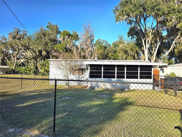 $140,000 | 920 County Road 452A, Lake Panasoffkee, FL 33538