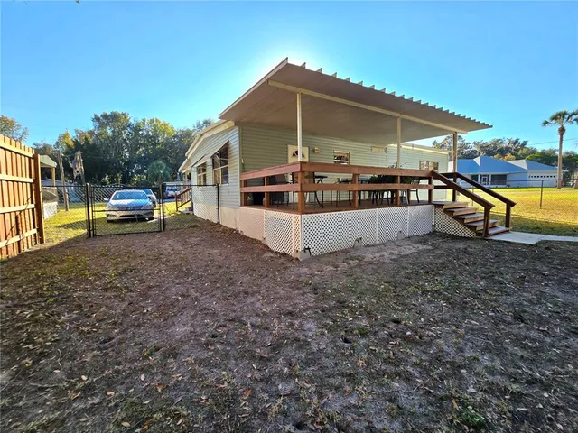 $140,000 | 920 County Road 452A, Lake Panasoffkee, FL 33538