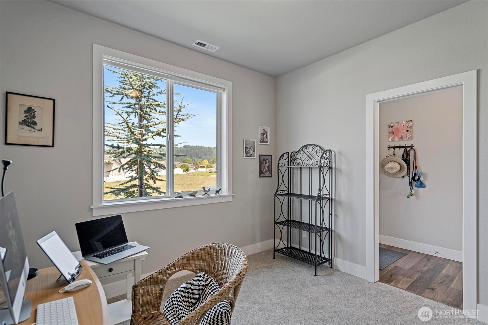 112 Madrona Lane Southwest Orting, WA 98360 - Photo 15 of 34