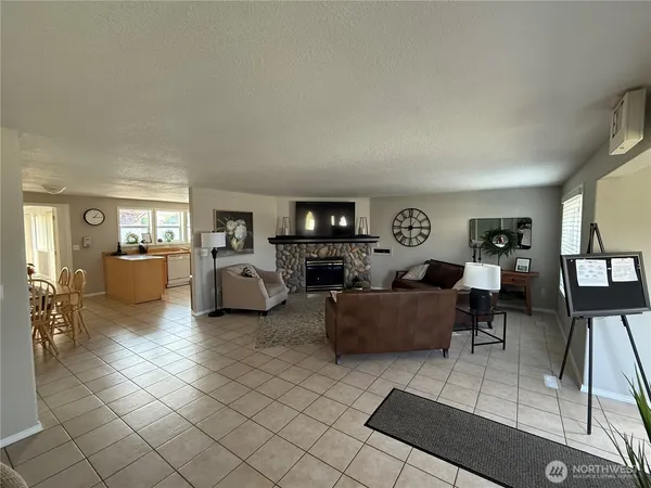 $515,000 | 112 Madrona Lane Southwest, Orting, WA 98360