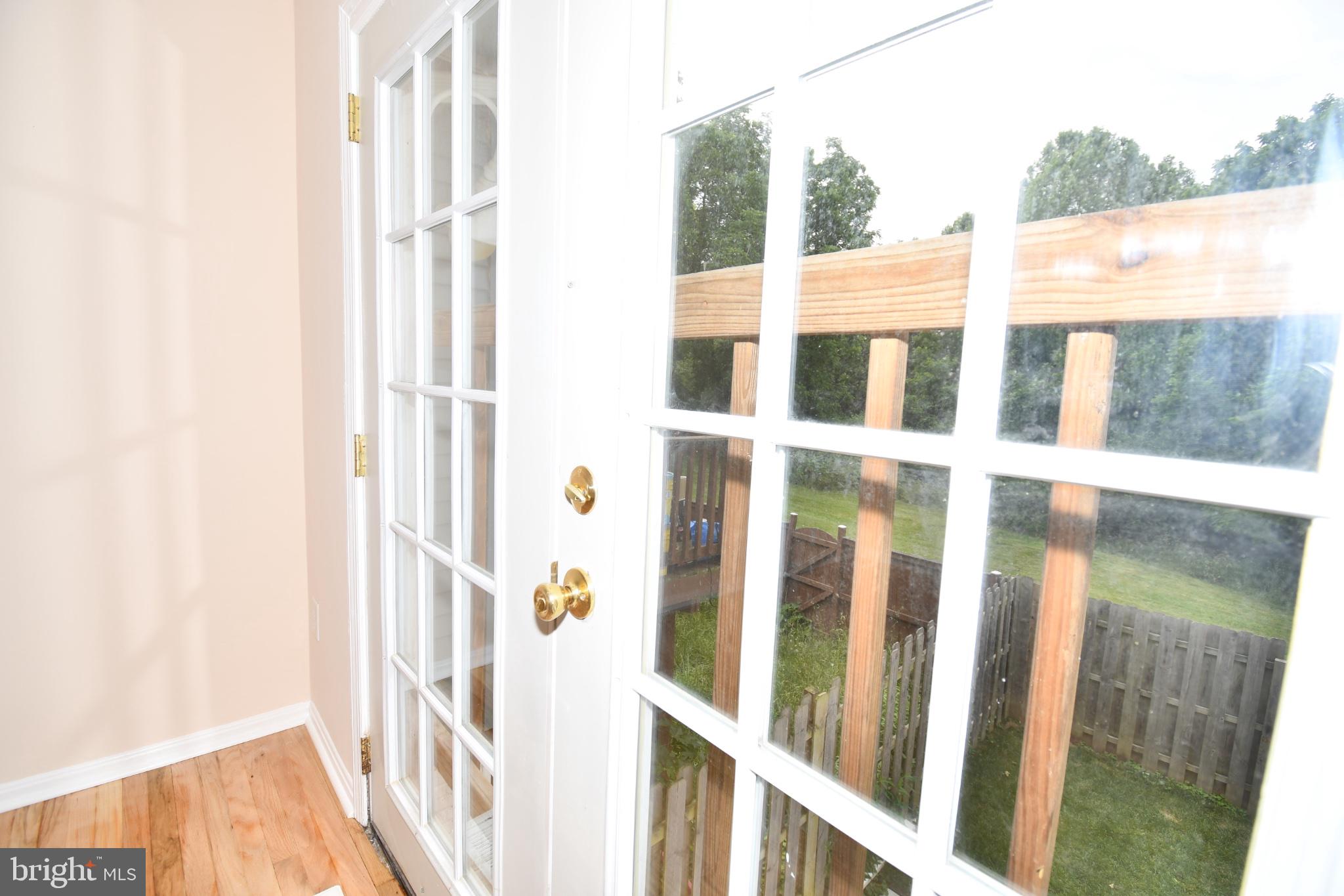1666 Colonial Way Frederick, MD 21702 - Photo 16 of 62 Bright entryway with outdoor views.