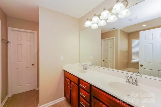 $2,175 | 340 Courtland Court, Kannapolis, NC 28081