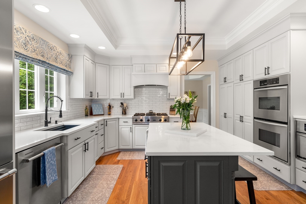 320 High Plain Road Andover, MA 01810 - Photo 10 of 43 Gallery Image 10