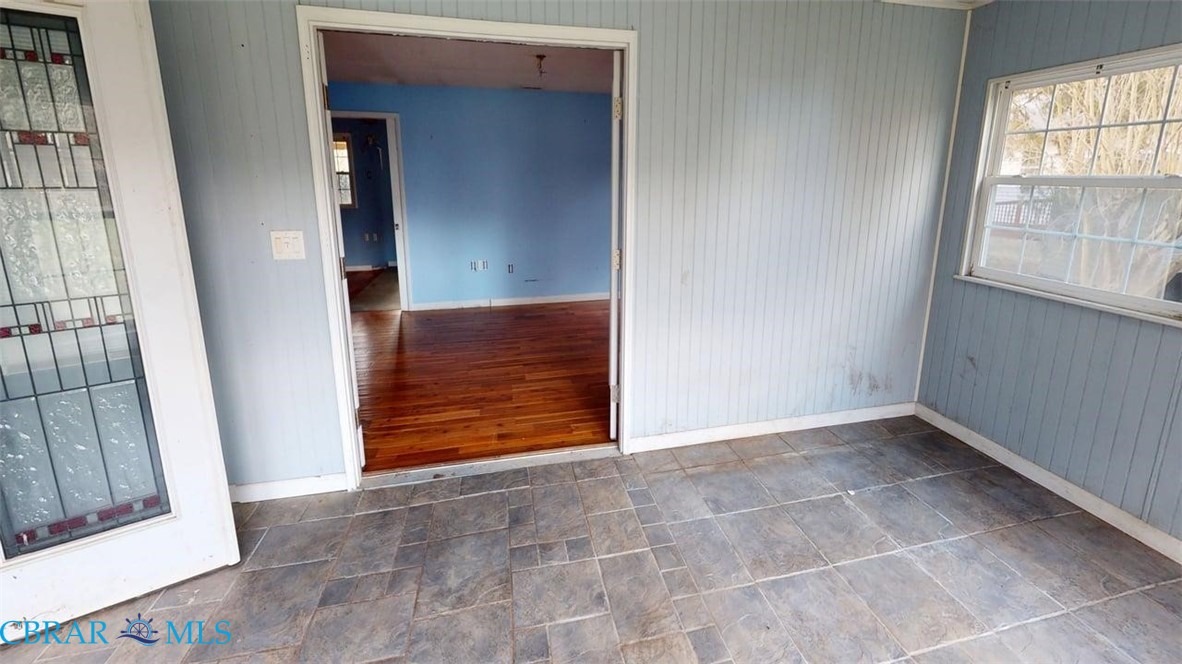 1678 Fitchetts Wharf Road Moon, VA 23119 - Photo 13 of 50