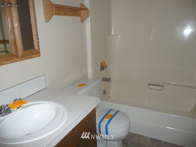 4257 Kellum Ranch Road Northwest Bremerton, WA 98312 - Photo 10 of 13 Gallery Image 10