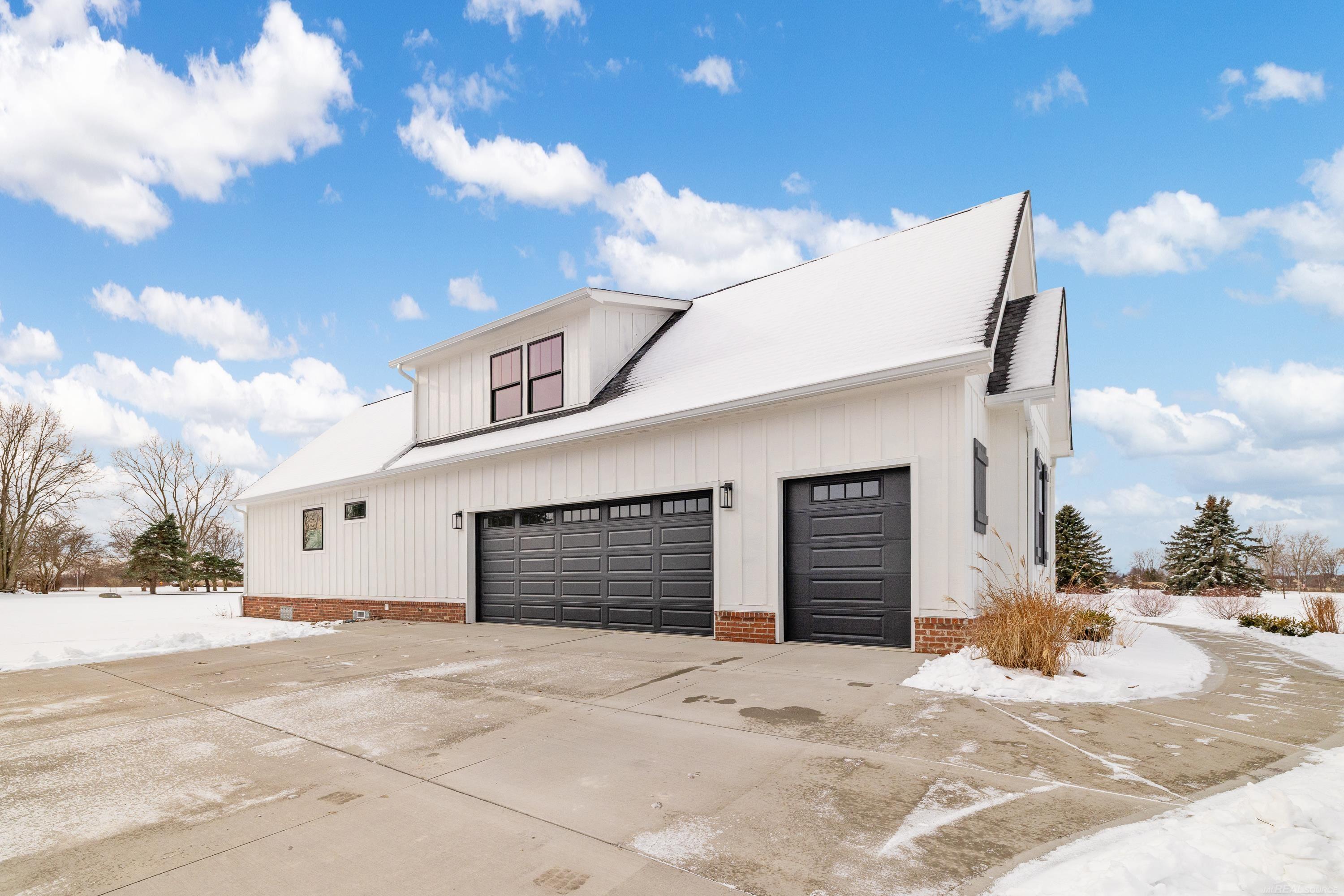 21572 34 Mile Road Armada, MI 48005 - Photo 4 of 99