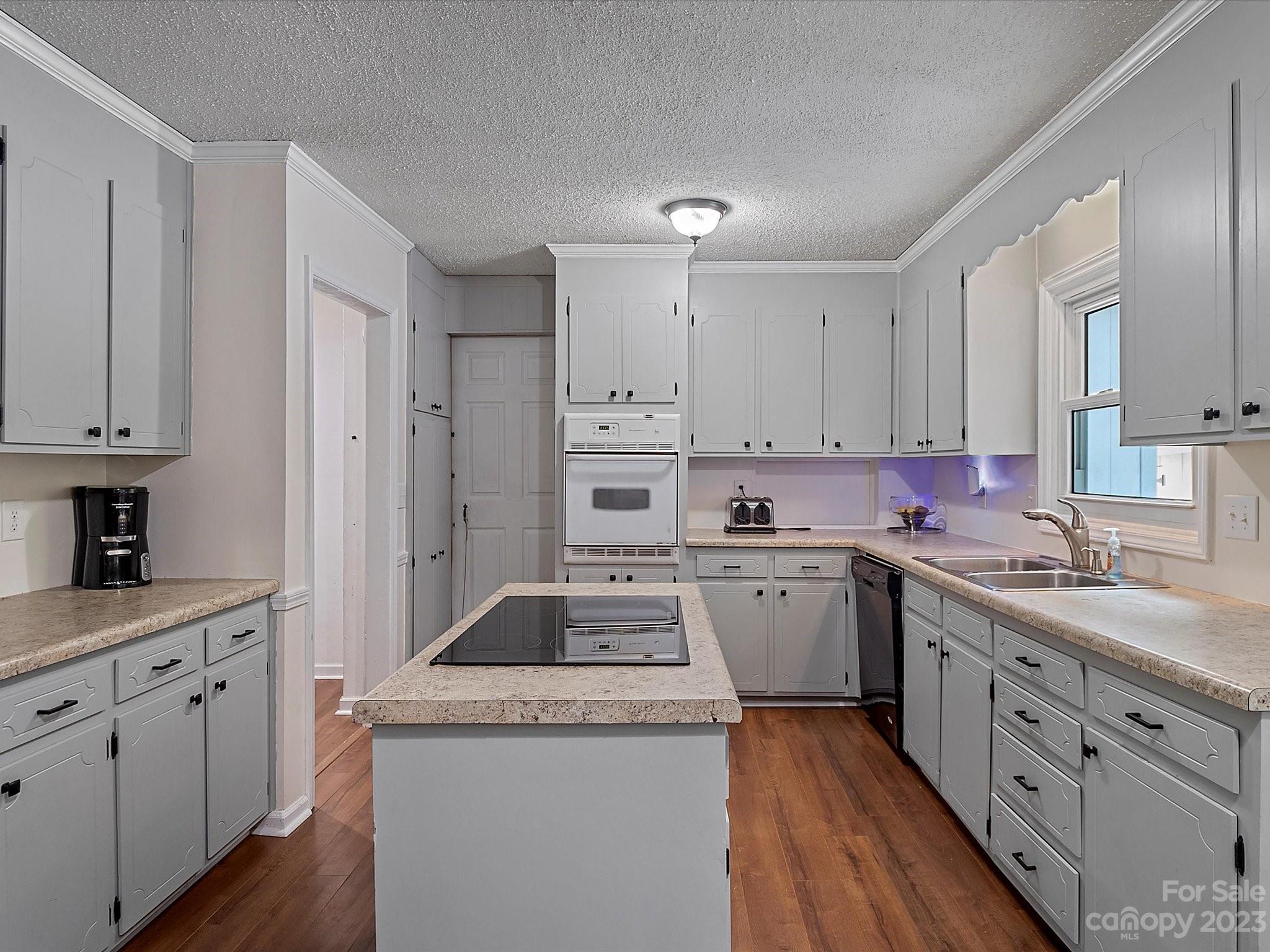 5934 Sullins Road Charlotte, NC 28214 - Photo 5 of 27 Gallery Image 5