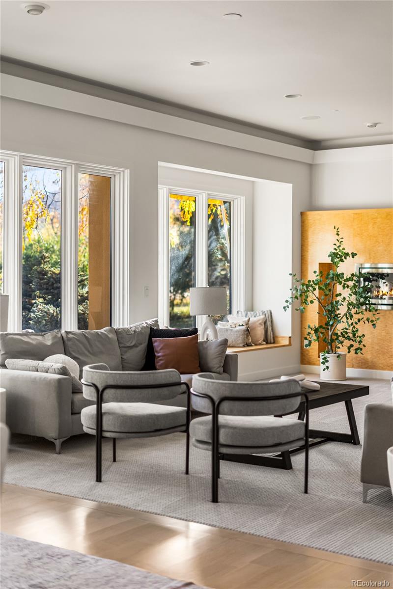 700 Utica Avenue Boulder, CO 80304 - Photo 28 of 50 a living room with furniture and a large window