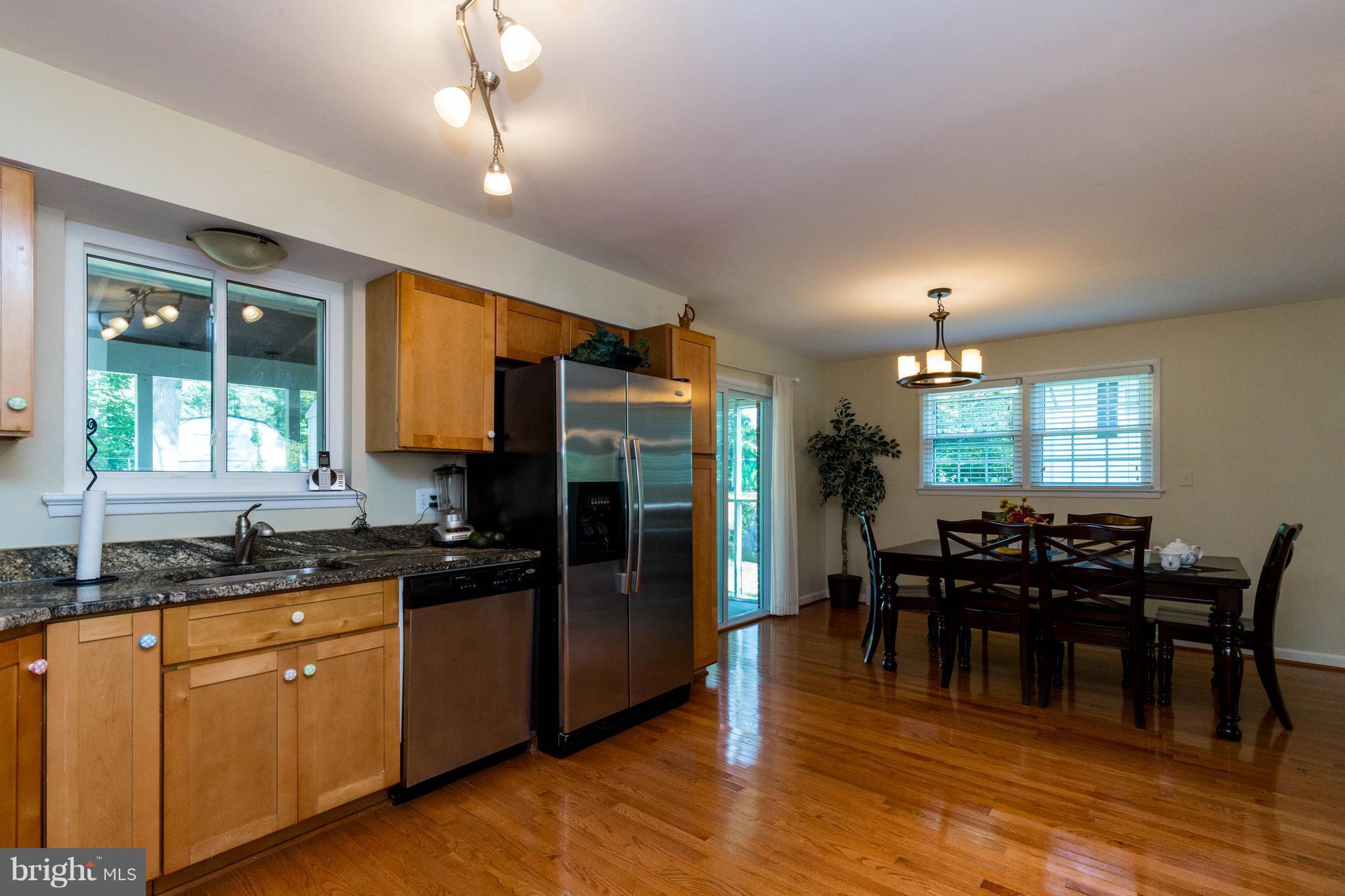 5317 Blacksburg Road Springfield, VA 22151 - Photo 12 of 21 Kitchen