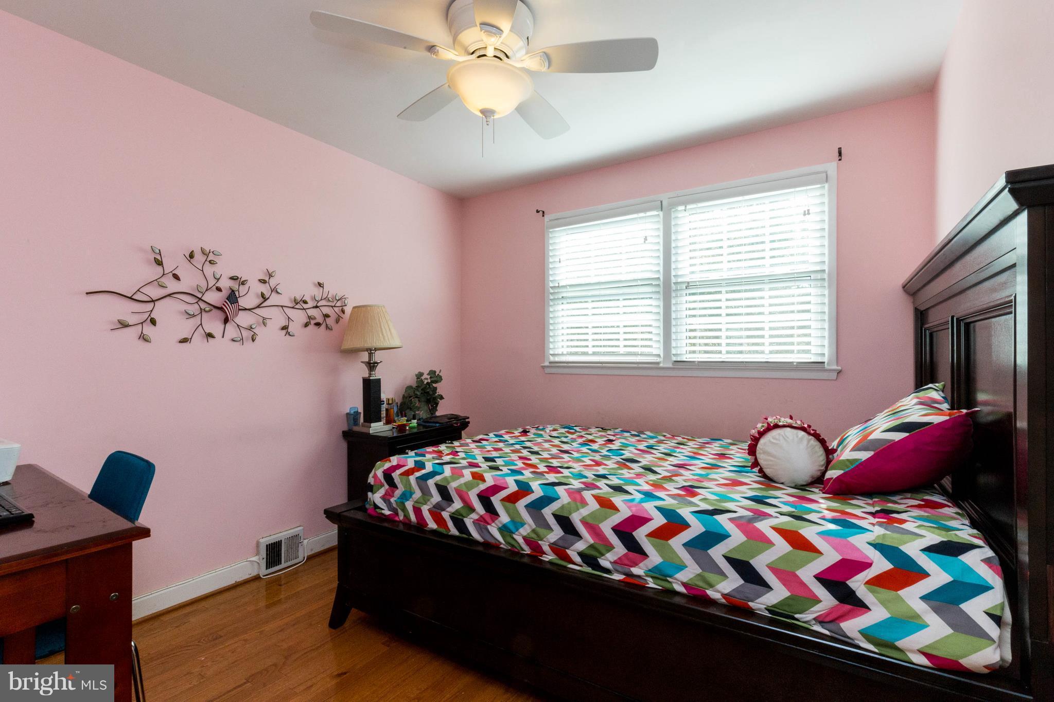 5317 Blacksburg Road Springfield, VA 22151 - Photo 15 of 21 Bedroom