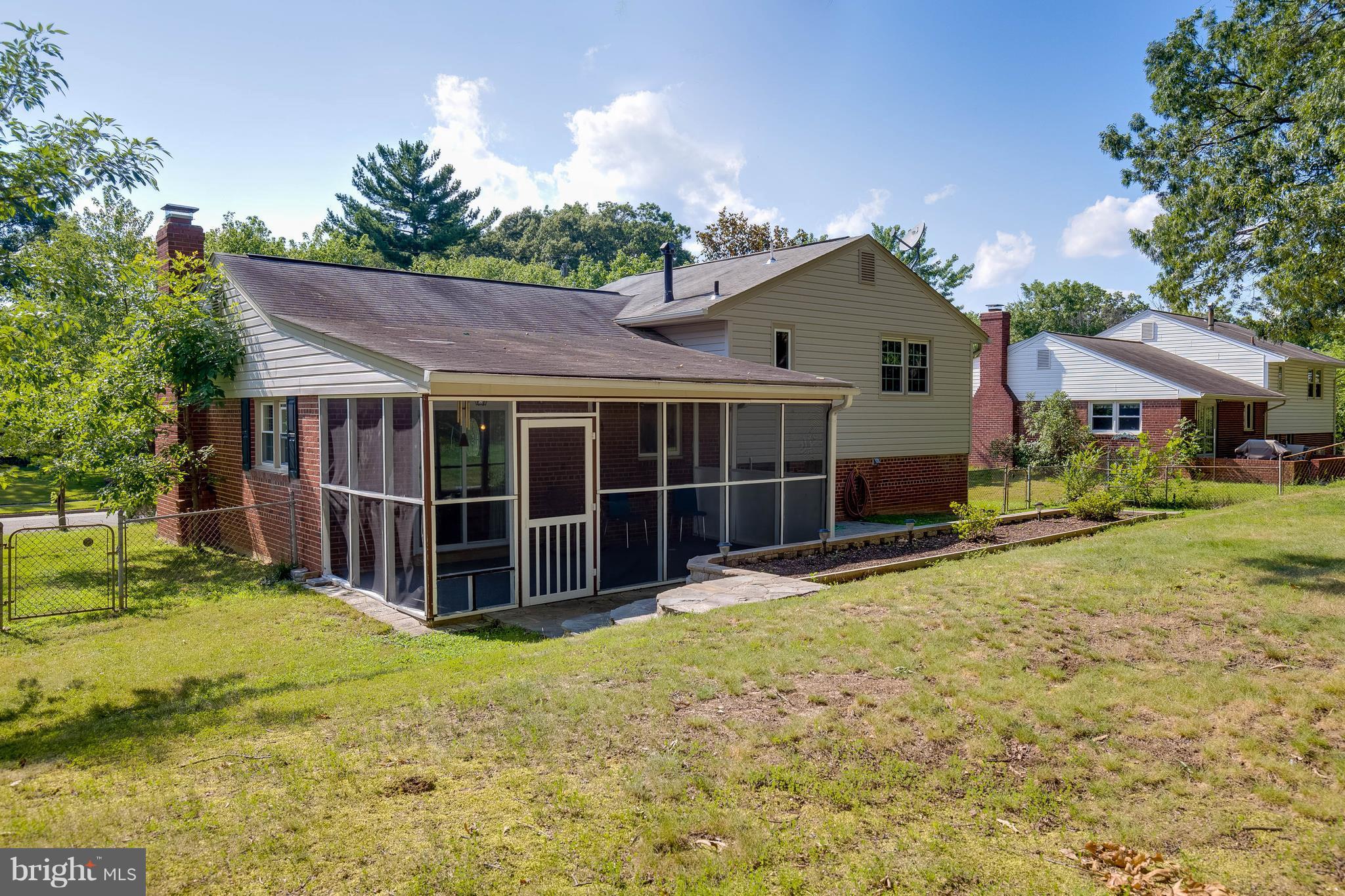 5317 Blacksburg Road Springfield, VA 22151 - Photo 5 of 21 Exterior (Rear)