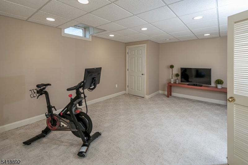 47 Van Zandt Road Skillman, NJ 08558 - Photo 35 of 40