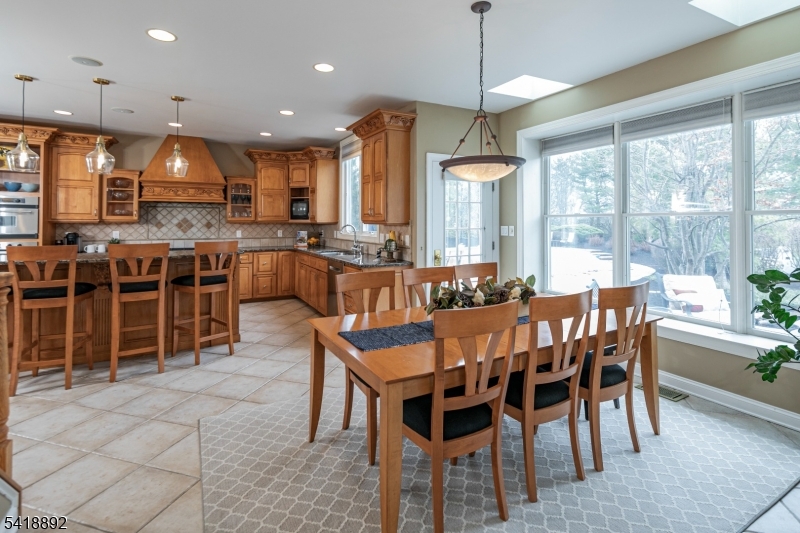 47 Van Zandt Road Skillman, NJ 08558 - Photo 9 of 40