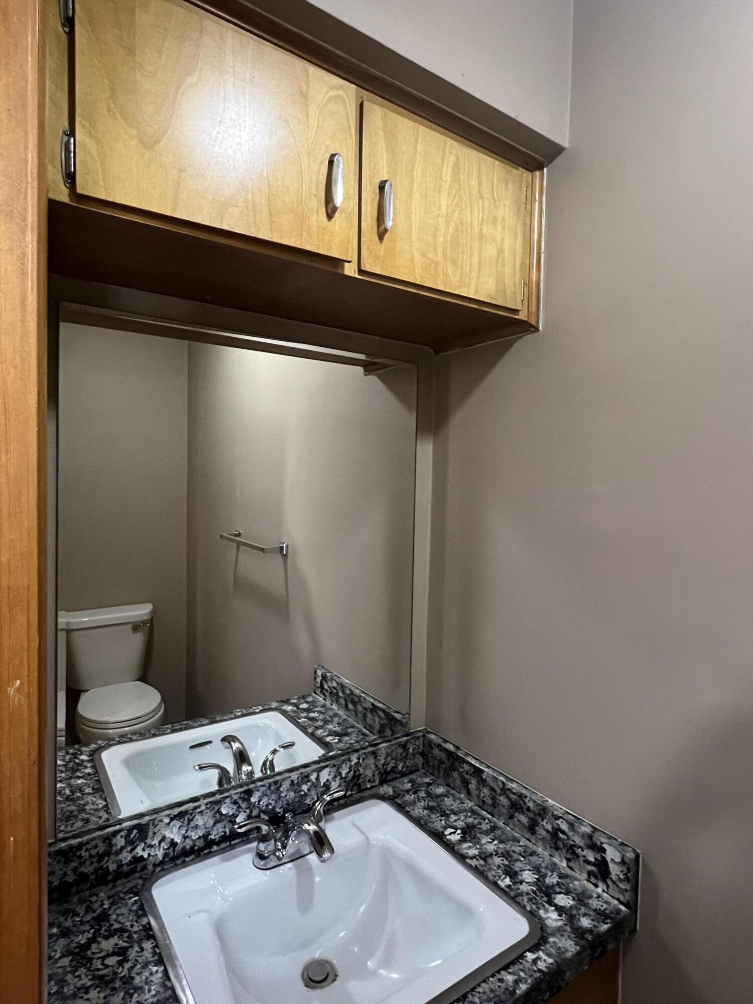 1260 Joslyn Road Muskegon, MI 49445 - Photo 10 of 18 IMG_4697