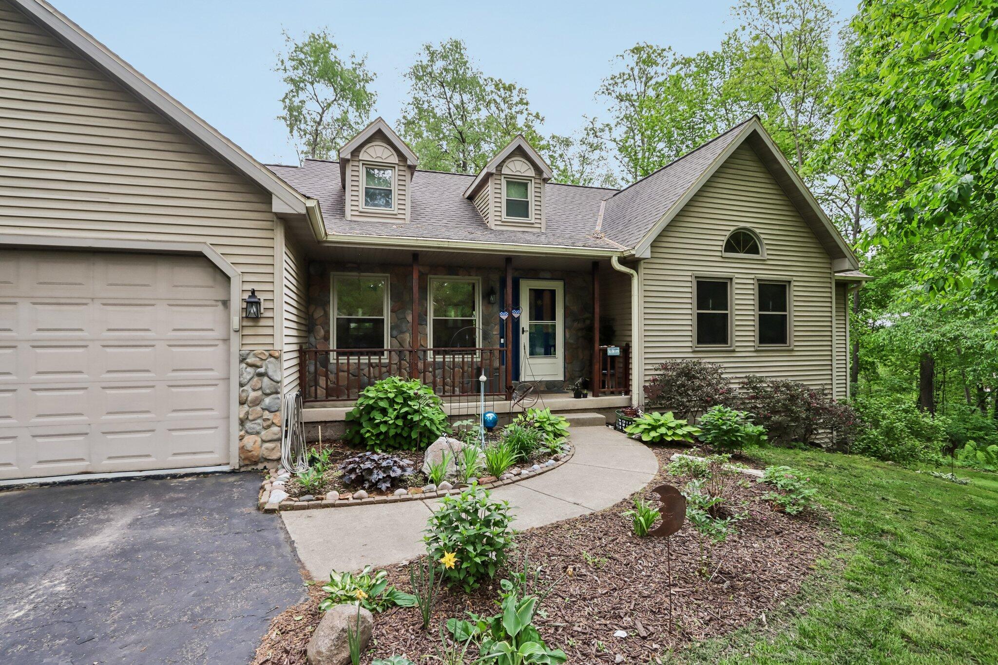 355 Maple Heights Road Medina, WI 53559 - Photo 63 of 70 3-web-or-mls-Maple Heights Rd-S2205-003