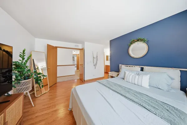 $390,000 | 1473 East Baronet Lane, Palatine, IL 60074
