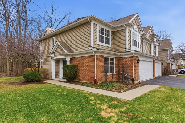 $390,000 | 1473 East Baronet Lane, Palatine, IL 60074