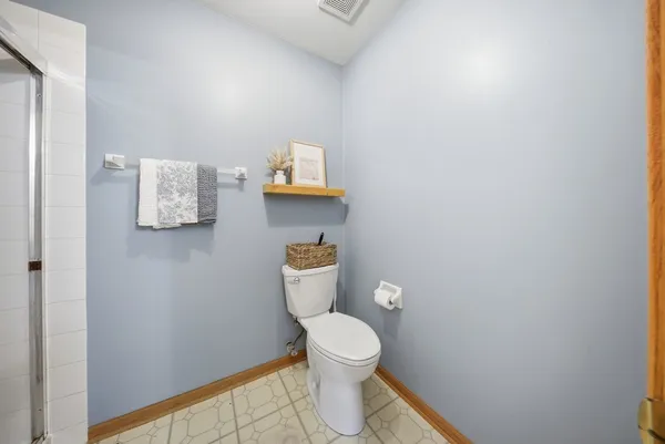 $390,000 | 1473 East Baronet Lane, Palatine, IL 60074
