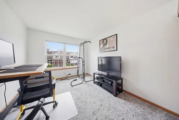 $390,000 | 1473 East Baronet Lane, Palatine, IL 60074