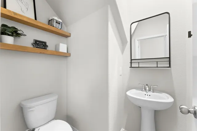 $320,000 | 16875 Pink Wintergreen Drive, Conroe, TX 77385