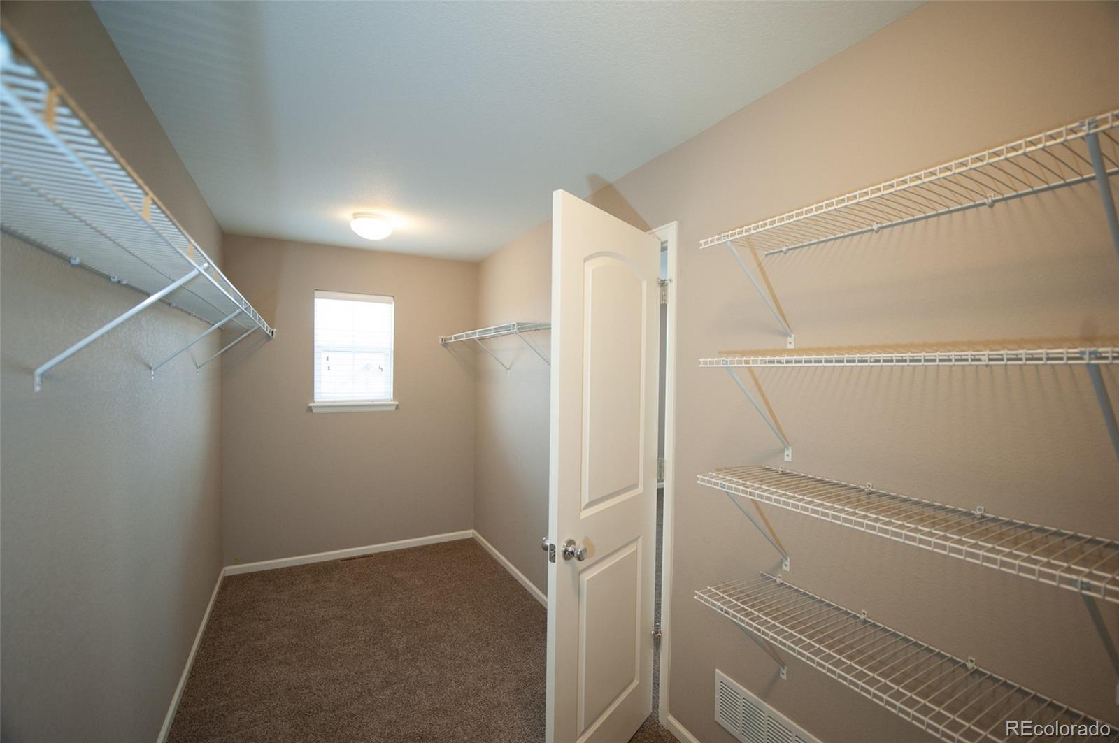 7916 East 53rd Drive Denver, CO 80238 - Photo 18 of 40