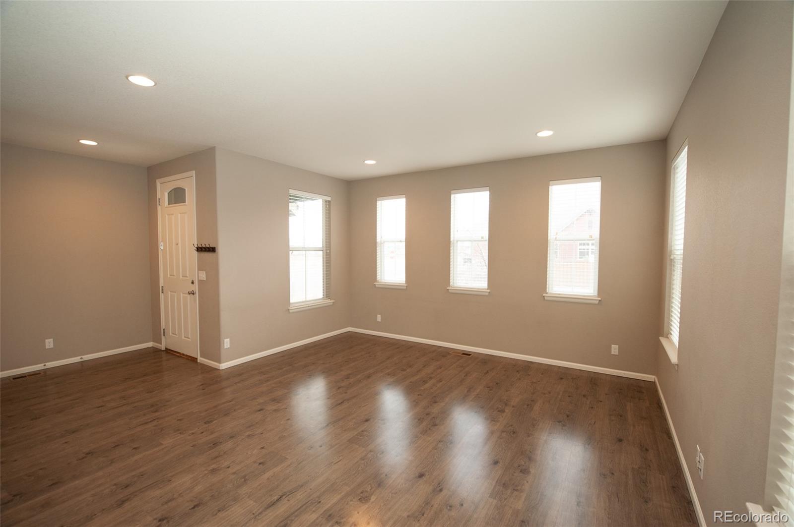 7916 East 53rd Drive Denver, CO 80238 - Photo 5 of 40