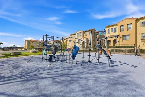 $1,475,000 | 917 Vida Larga Loop, Milpitas, CA 95035