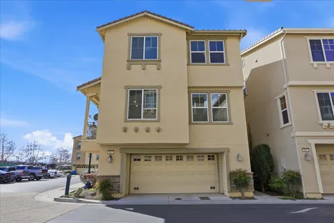 $1,475,000 | 917 Vida Larga Loop, Milpitas, CA 95035