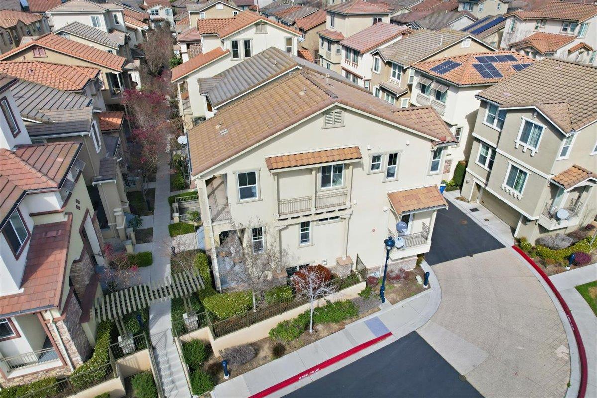 917 Vida Larga Loop Milpitas, CA 95035 - Photo 51 of 64