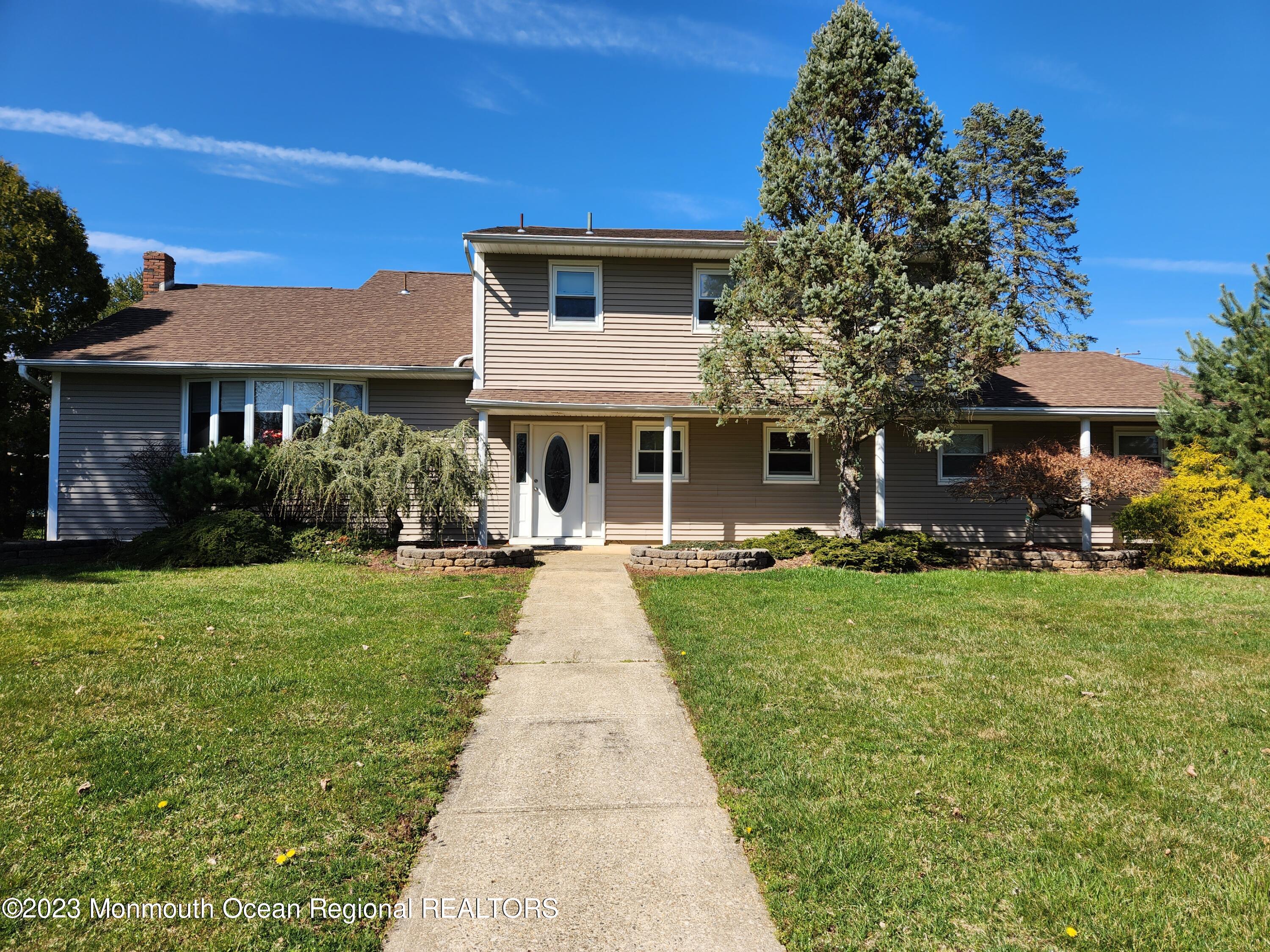 2 Glenbrook Road Freehold, NJ 07728 - Photo 1 of 3 20230329_150119
