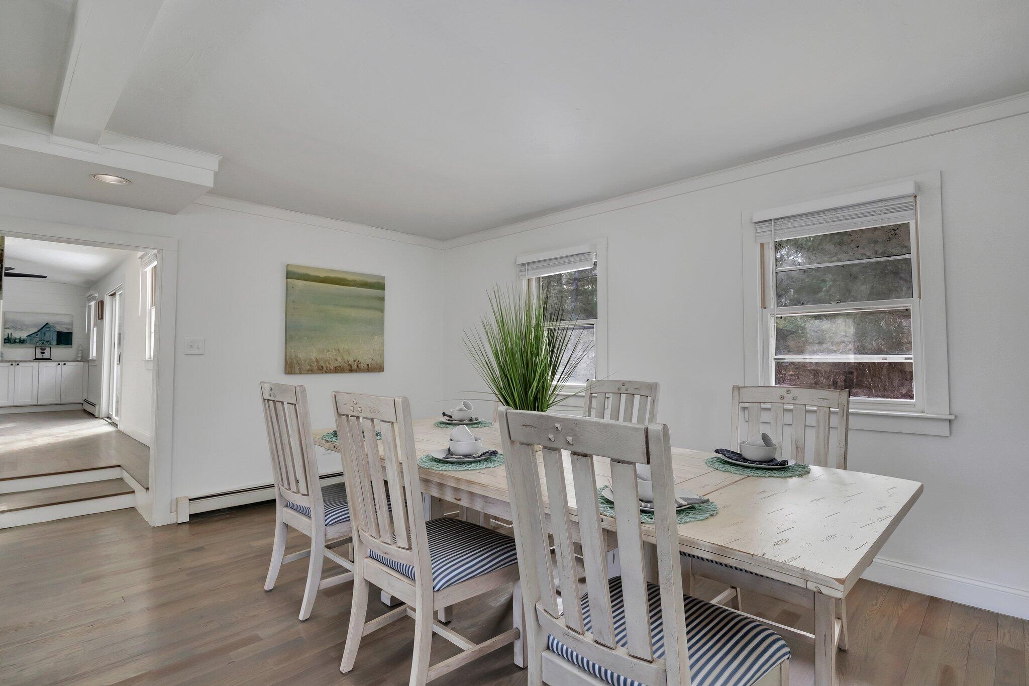 27 Newtown Road Sandwich, MA 02563 - Photo 13 of 29 21-web-or-mls-27-newtown-rd