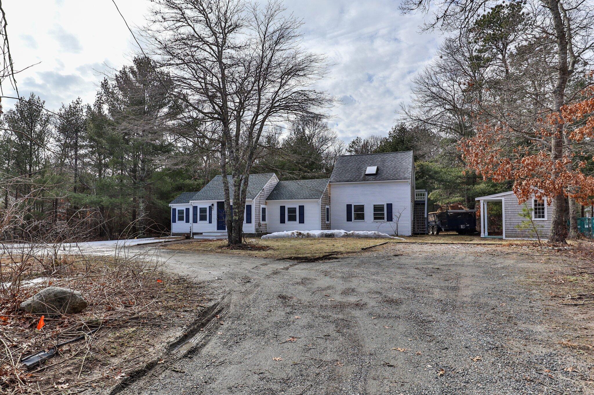 27 Newtown Road Sandwich, MA 02563 - Photo 2 of 29 2-web-or-mls-27-newtown-rd