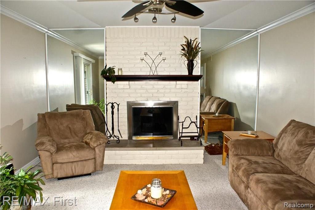 1399 West Fairview Lane Rochester Hills, MI 48306 - Photo 14 of 46