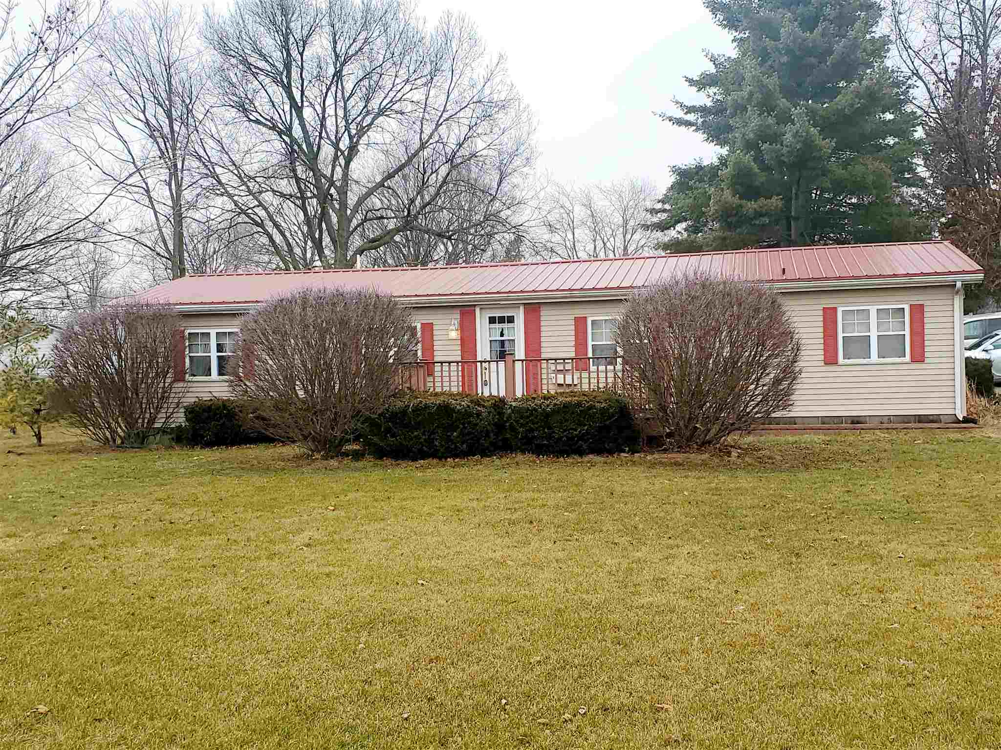 328 West 13th Street Rochester, IN 46975 - Photo 1 of 3