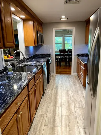 $6,400 | 15 Winchester Drive, Lexington, MA 02420